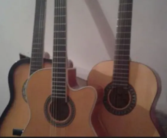 Ახალი კლასიკური გიტრები თბილისი