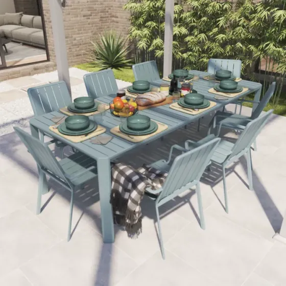 Იყიდება ცისფერი ალუმინის სკამი თბილისი