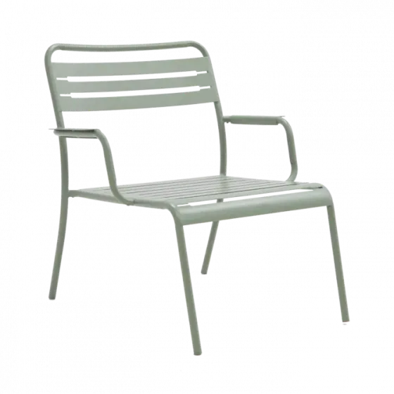 Зеленый стальной стул от Ezo Тбилиси