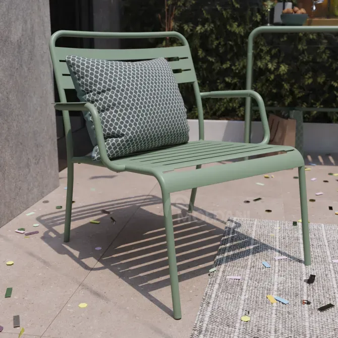 Зеленый стальной стул от Ezo Тбилиси - изображение 1