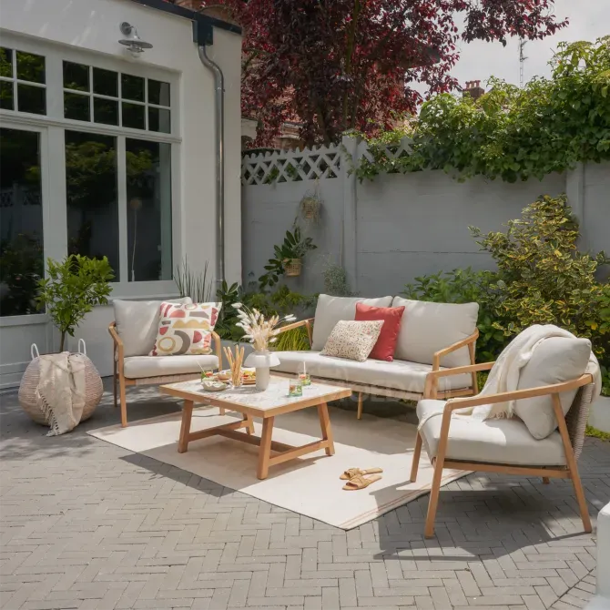 Продается бежевый алюминиевый диван. Тбилиси - изображение 3