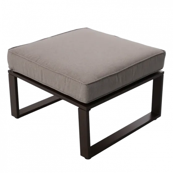 Продается бежевый комплект уличной мебели Тбилиси