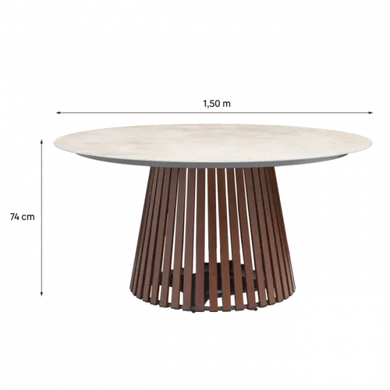 Продается красочный столик для декора патио. Тбилиси