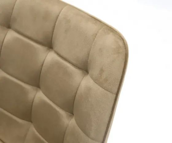 Ყავისფერი სკამი თბილისი