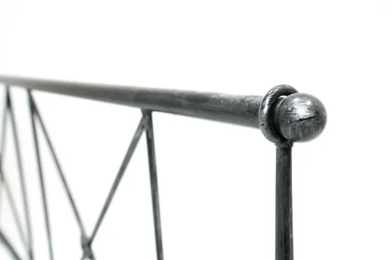 Фиолетовая кровать 180X200 Тбилиси