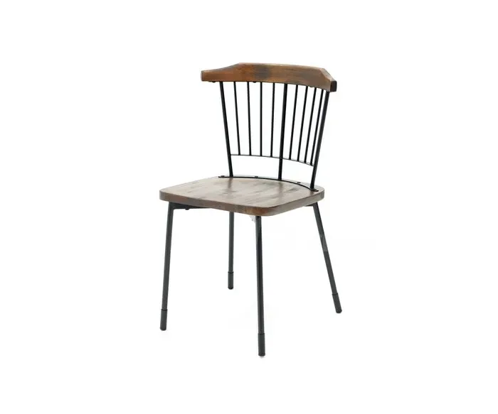 White wooden chair Tbilisi - photo 1