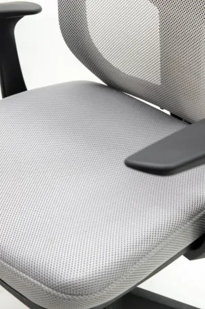 Белое кресло-качалка Тбилиси