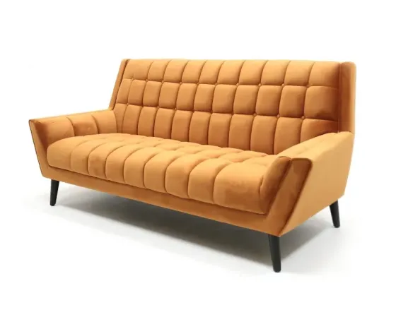 Трехместный диван с бархатной поверхностью Тбилиси