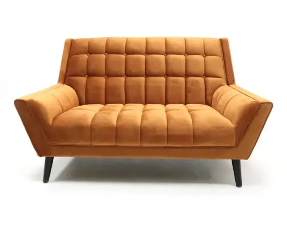 Четырехместный диван с бархатной поверхностью Тбилиси