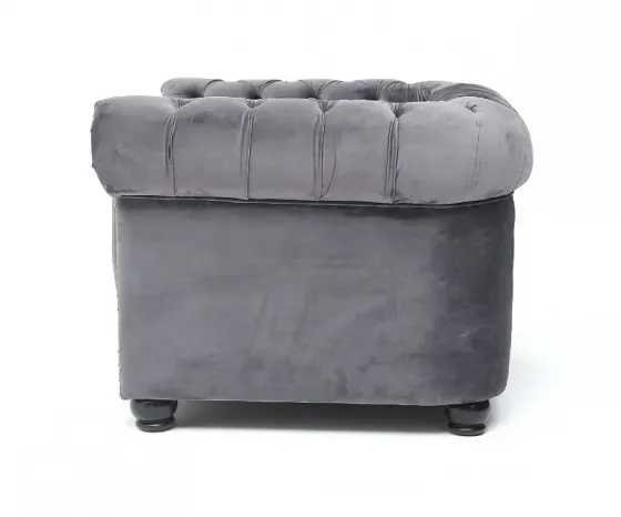 Серое плетеное кресло Тбилиси