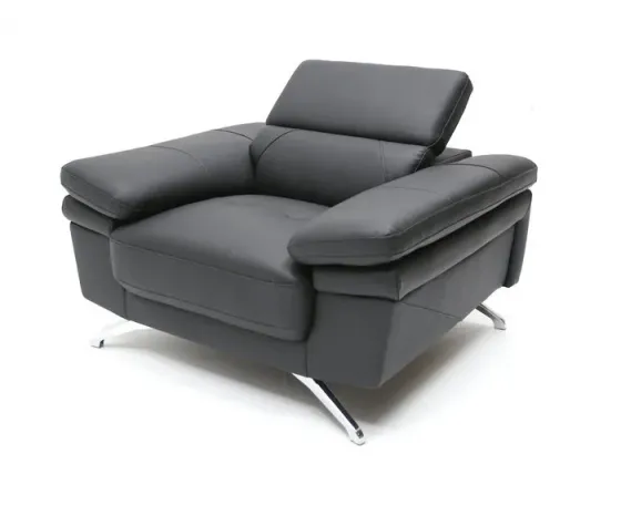 Черное кресло с обивкой из кожзаменителя Тбилиси