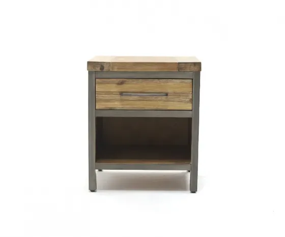 Белый деревянный комод Тбилиси