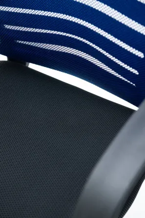 Серый стул на колесиках Тбилиси