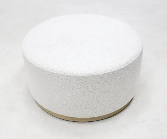 Серый пуф из кожзаменителя Тбилиси