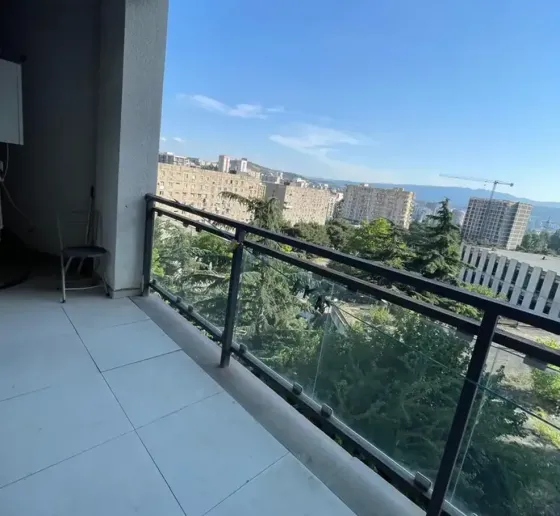 ქირავდება 2 ოთახიანი ბინა 60მ² 7/14 სართ თბილისი