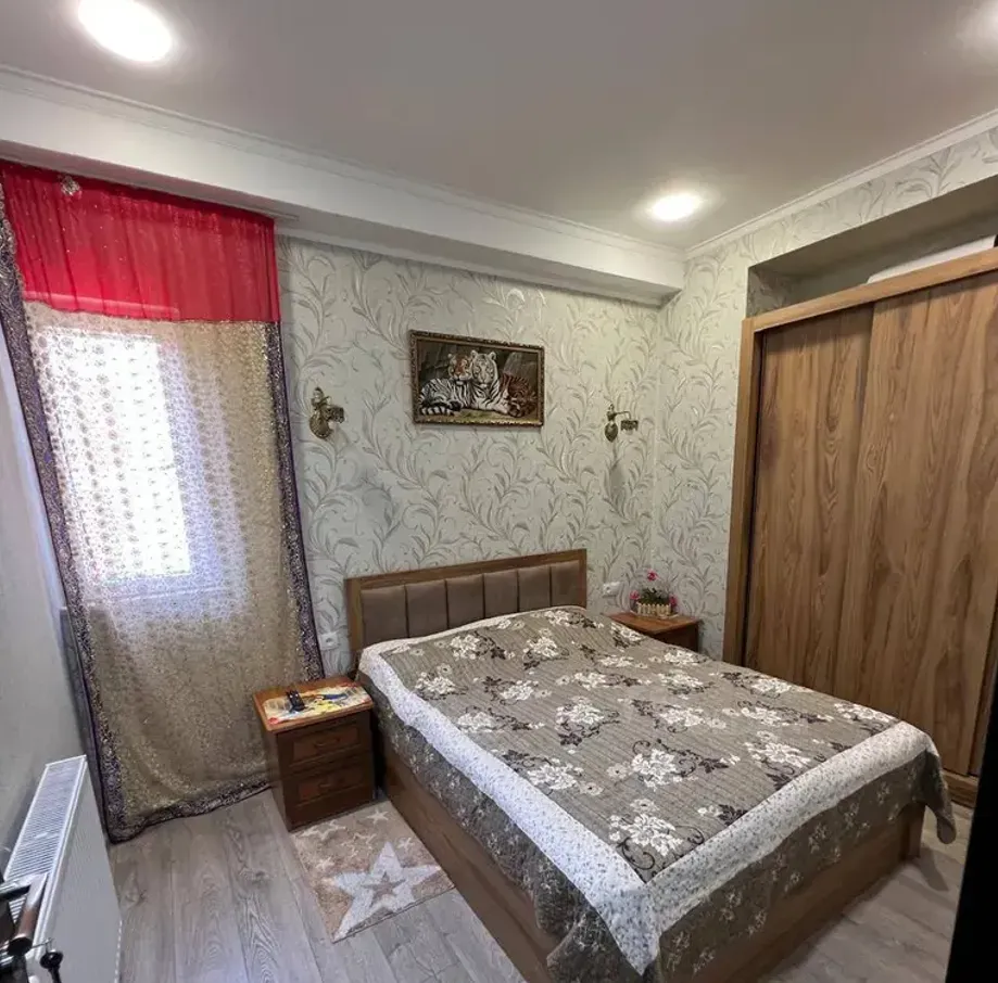 ქირავდება 2 ოთახიანი ბინა 45მ² 4/5 სართ თბილისი - photo 3