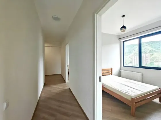 ქირავდება 3 ოთახიანი ბინა 72მ² 15/18 სართ თბილისი