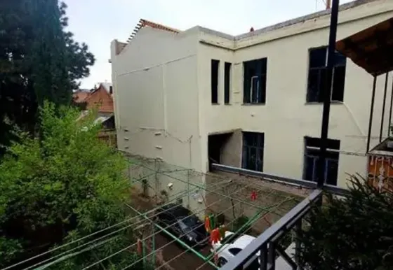 ქირავდება 3 ოთახიანი ბინა 55მ² 2/2 სართ თბილისი