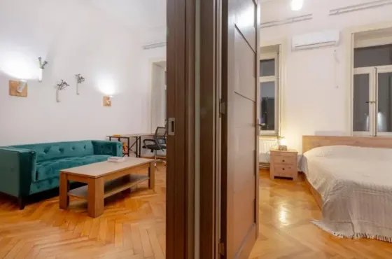 ქირავდება 3 ოთახიანი ბინა 60მ² 1/5 სართ თბილისი