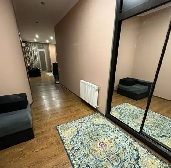 ქირავდება 3 ოთახიანი ბინა 70მ² 17/18 სართ თბილისი