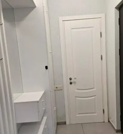 ქირავდება 2 ოთახიანი ბინა 60მ² 6/19 სართ თბილისი