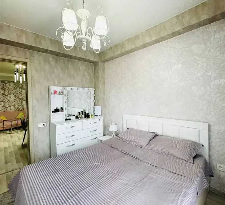 ქირავდება 2 ოთახიანი ბინა 61მ² 7/7 სართ თბილისი - photo 1