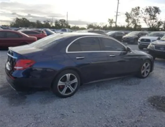 Mercedes E 2L 2017 Тбилиси