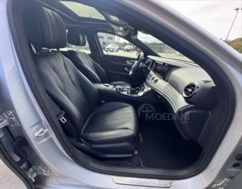 Mercedes E 2L 2017 Tbilisi - photo 3