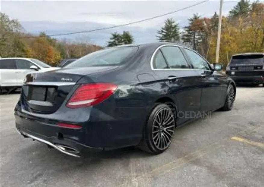 Mercedes E 2L 2017 Tbilisi - photo 5