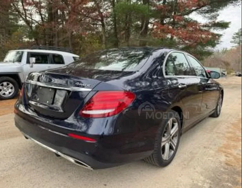 Mercedes E 2L 2018 Tbilisi - photo 4