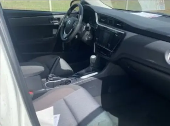 Toyota Corolla 1.8L 2017 Тбилиси