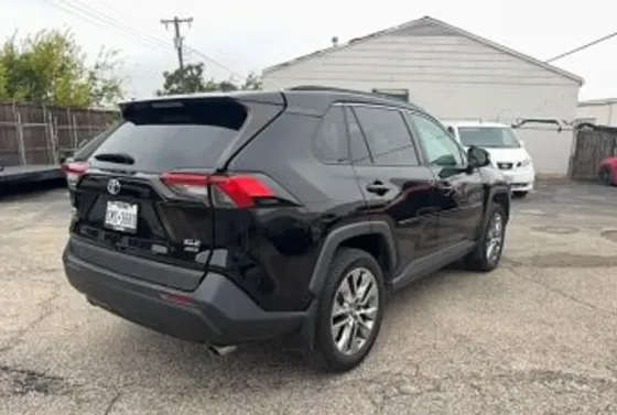 Toyota RAV4 2.5L 2019 Тбилиси