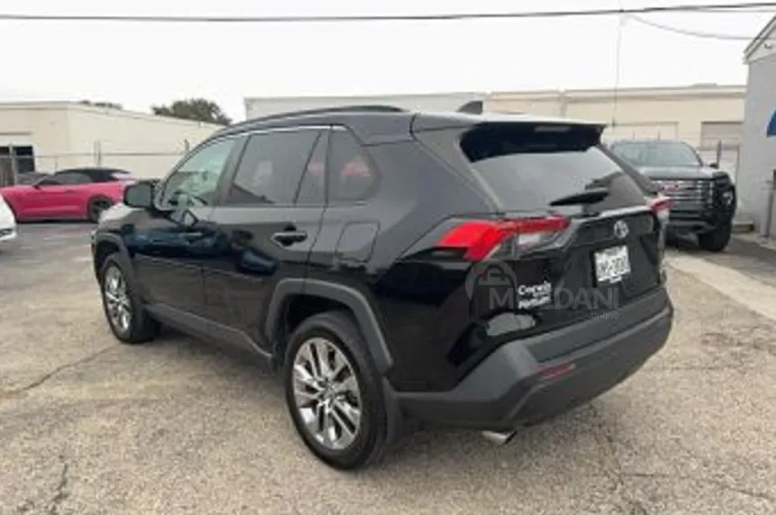 Toyota RAV4 2.5L 2019 Тбилиси - изображение 3