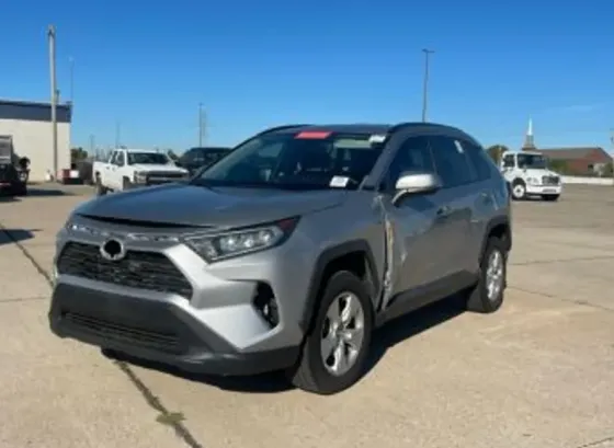 Toyota RAV4 2.5L 2020 Тбилиси