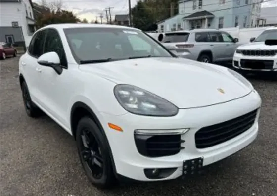 Porsche Cayenne 2016 Тбилиси