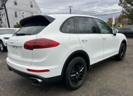 Porsche Cayenne 2016 Тбилиси