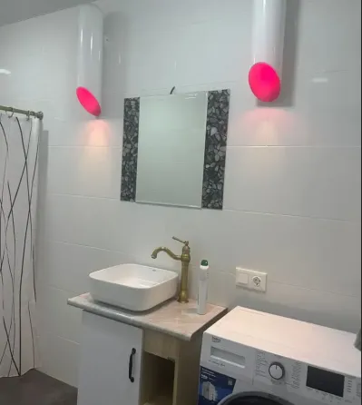 ქირავდება 3 ოთახიანი ბინა 60მ² 13/14 სართ თბილისი