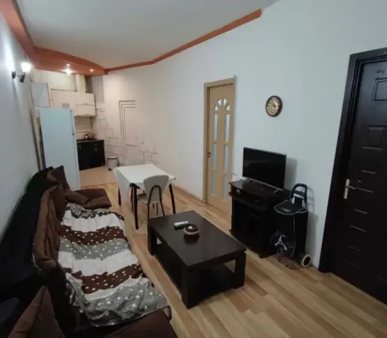 ქირავდება 3 ოთახიანი ბინა 55მ² 12/16 სართ თბილისი