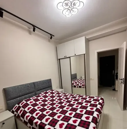 ქირავდება 2 ოთახიანი ბინა 65მ² 3/11 სართ თბილისი