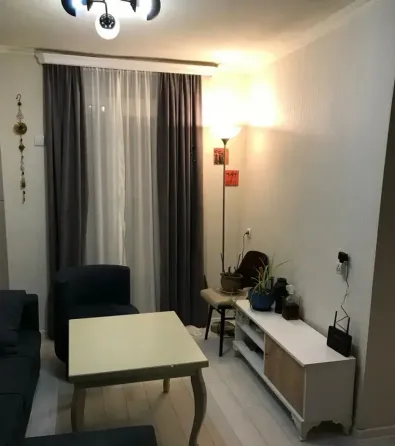 Продам 2-комн. квартиру 33м² 1/4 эт. Тбилиси