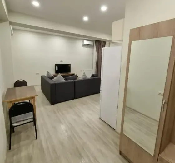 ქირავდება 2 ოთახიანი ბინა 55მ² 11/15 სართ თბილისი