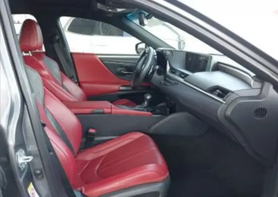Lexus ES 2019 Тбилиси