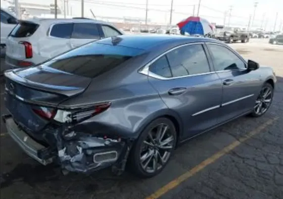 Lexus ES 2019 Тбилиси