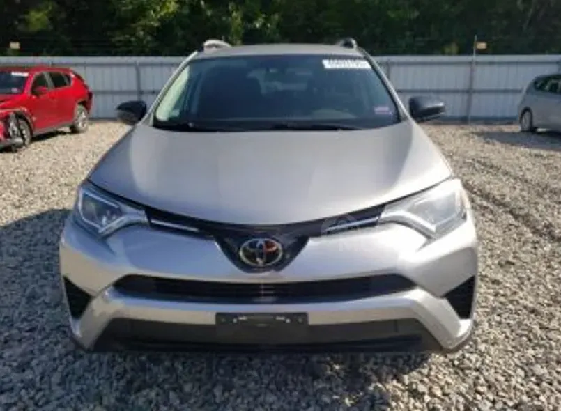 Toyota RAV4 2.5L 2018 Тбилиси - изображение 1