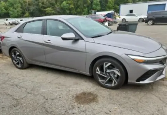 Hyundai Elantra 2024 თბილისი