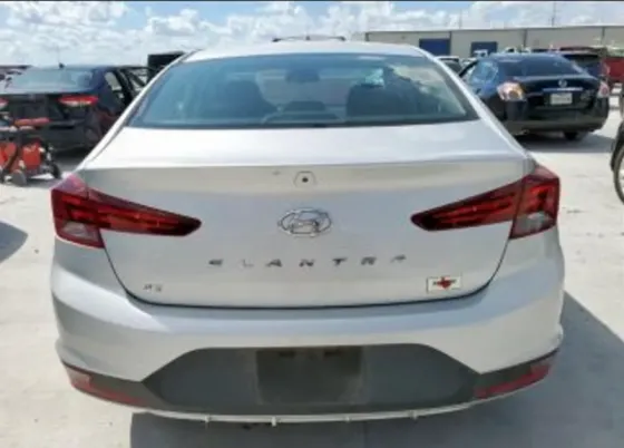 Hyundai Elantra 2019 თბილისი