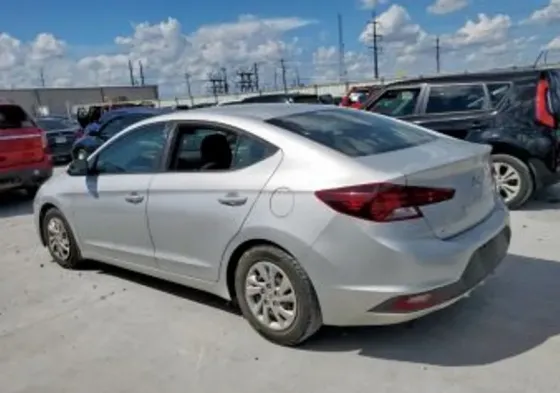 Hyundai Elantra 2019 თბილისი