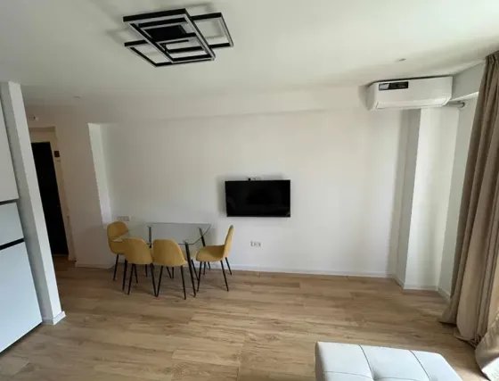 ქირავდება 3 ოთახიანი ბინა 70მ² 4/5 სართ თბილისი