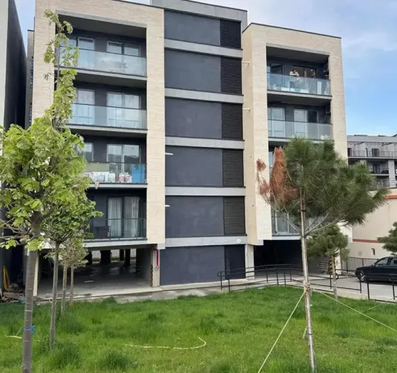 ქირავდება 3 ოთახიანი ბინა 70მ² 4/5 სართ თბილისი