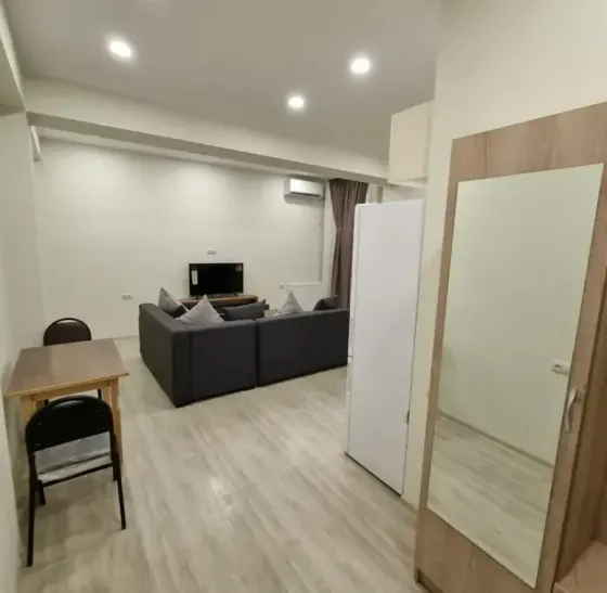 Продам 2-комн. квартиру 45м² 5/11 эт. Тбилиси